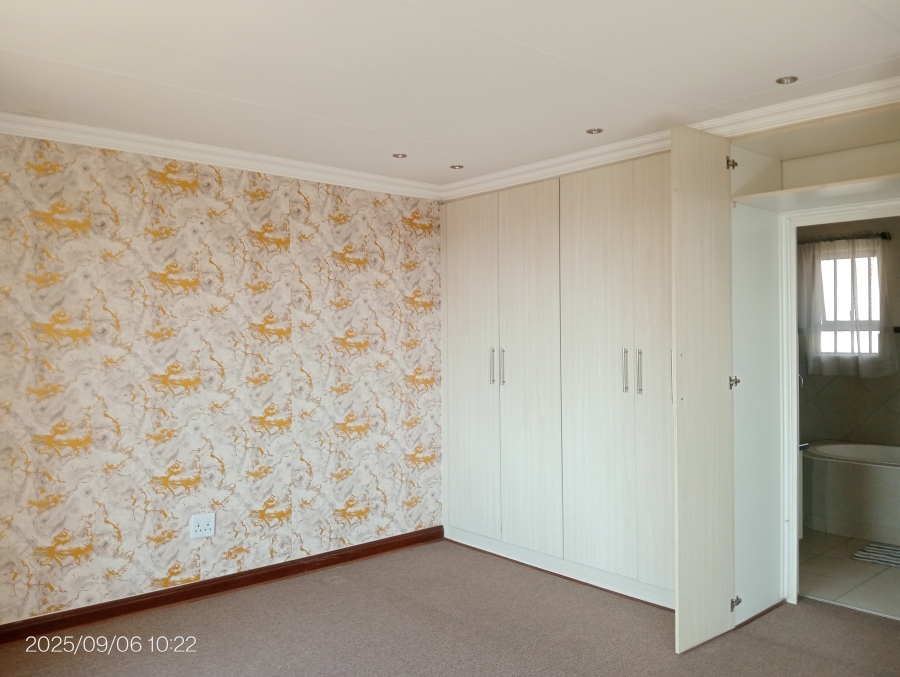 To Let 4 Bedroom Property for Rent in Cashan North West